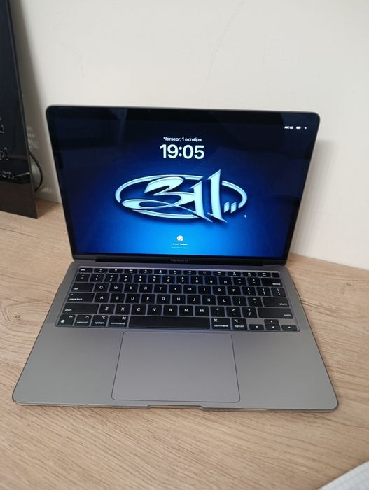 MacBook Air M1 (92% АКБ) + Идеальный комплект