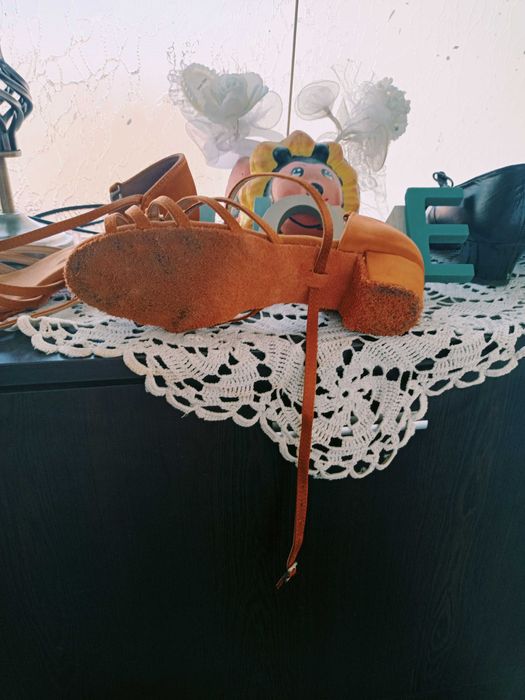 Обувки за спортни танци