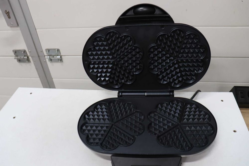 Гофретник Tefal Waffle Maker (WM311D) 1000W