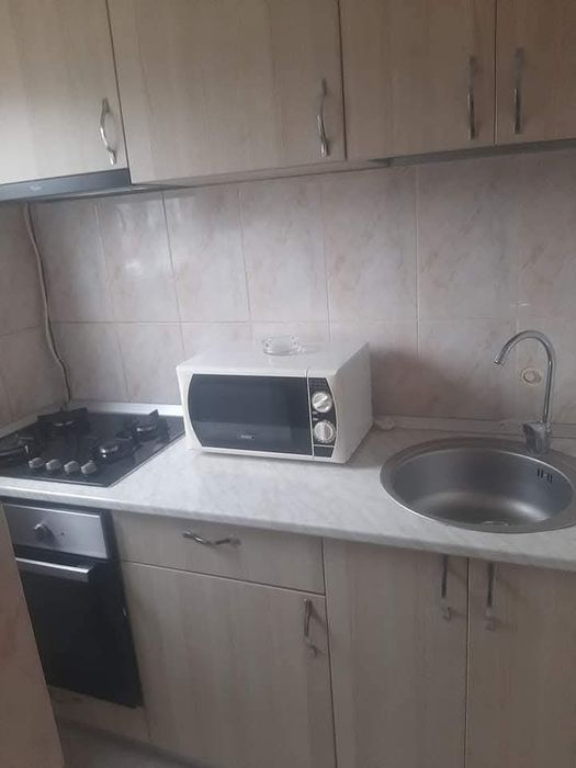 De inchiriat / chisineu cris