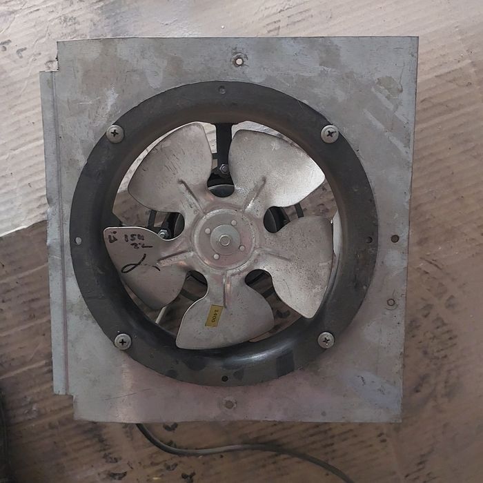 Вентелятор 220 вольт