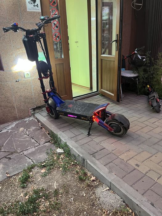 Мощный электросамокат vsett 11+