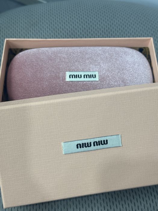 Слънчеви очила Miu Miu