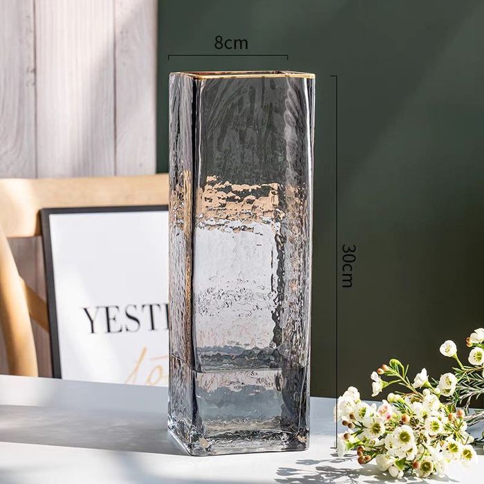 Продается Вазы разного вида