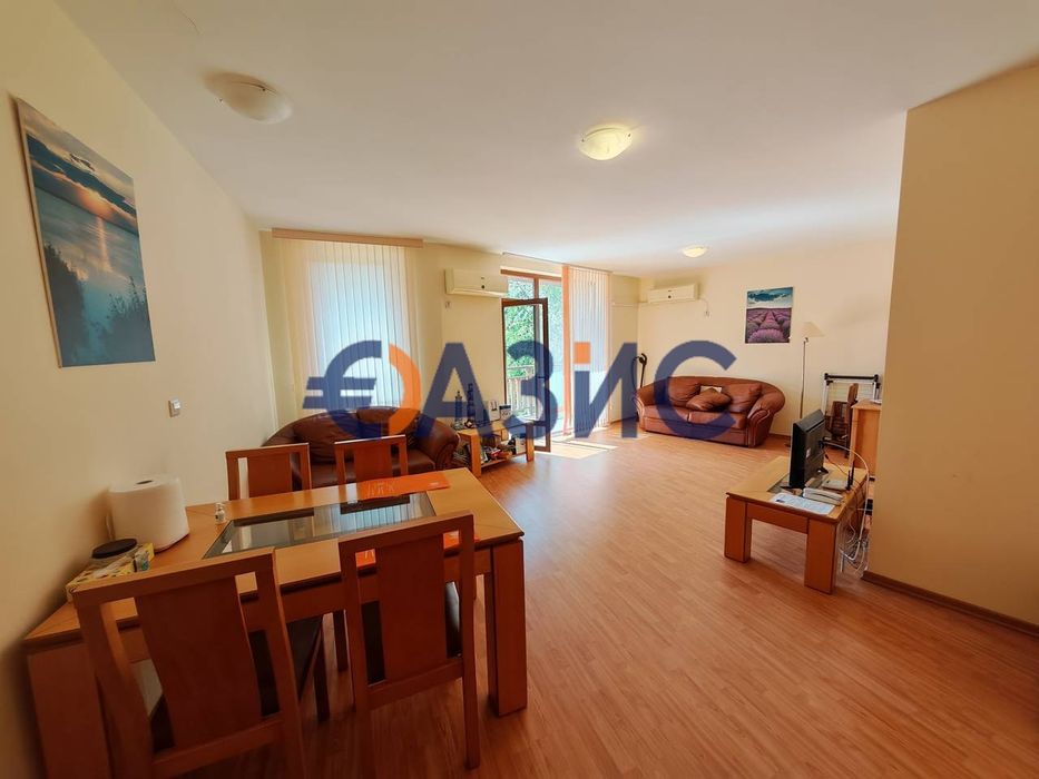 Продава се Двустаен апартамент в Свети Влас - 89 кв.м за 773 €/кв.м - Снимка #3