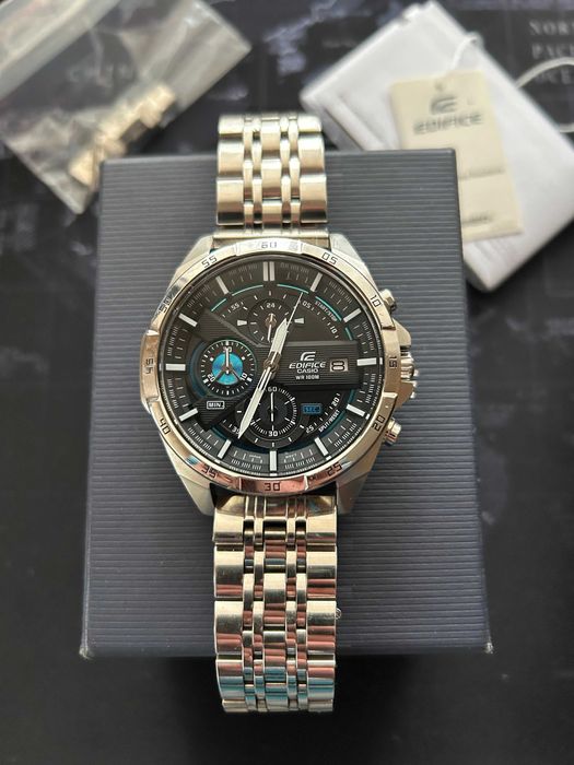 *(Watch)* - Часовник Casio Edifice -