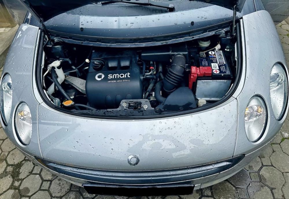 Smart Forfour 1.1 Benzină (2005) – Interior Portocaliu Unicat, Tabletă Sony Touch, Sistem Audio TOP