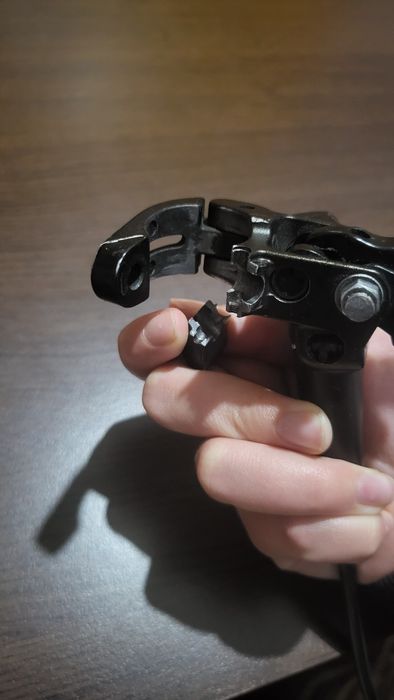 Спирачка  задна Zee 4 бутална  (Виж описанието)