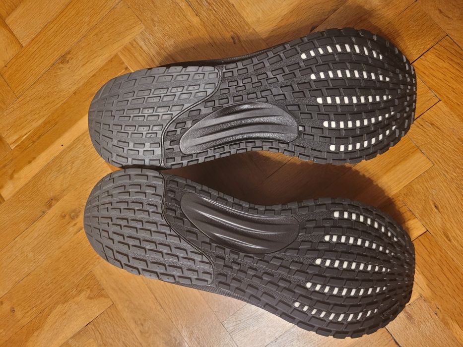 Маратонки Adidas