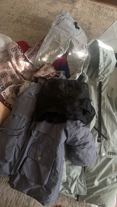 Отдам даром вещи для девочек и девушки