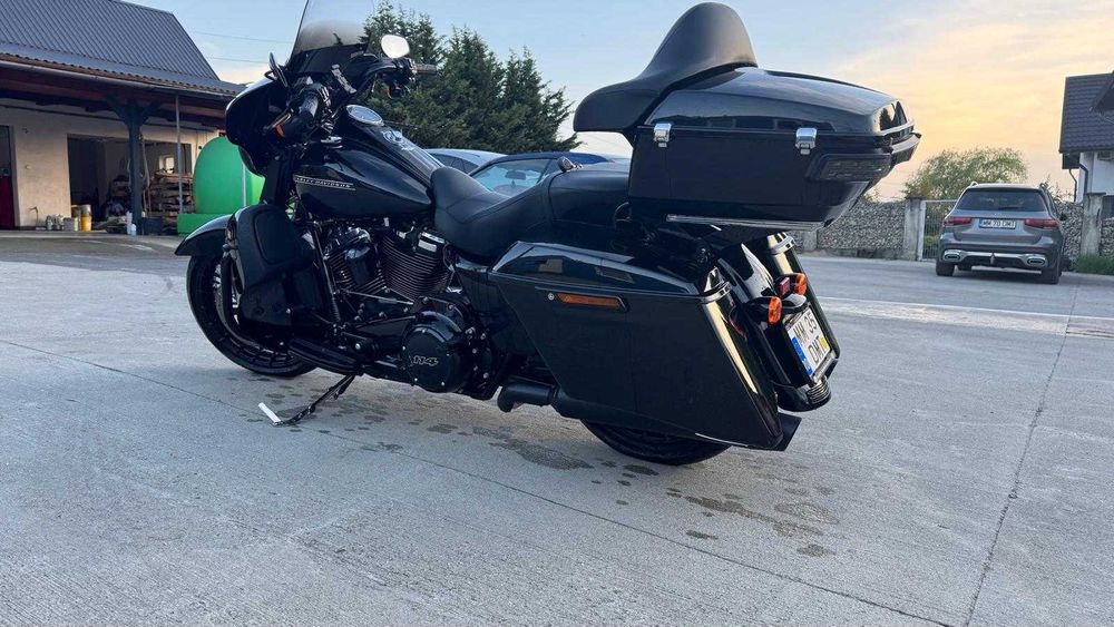 Harley Davidson Road King Special - 4000km