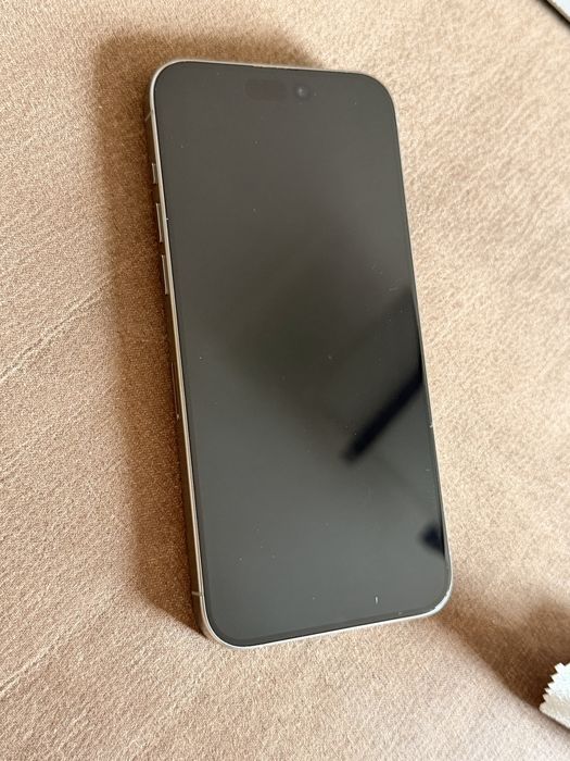 Iphone 15 pro max natural Icloud