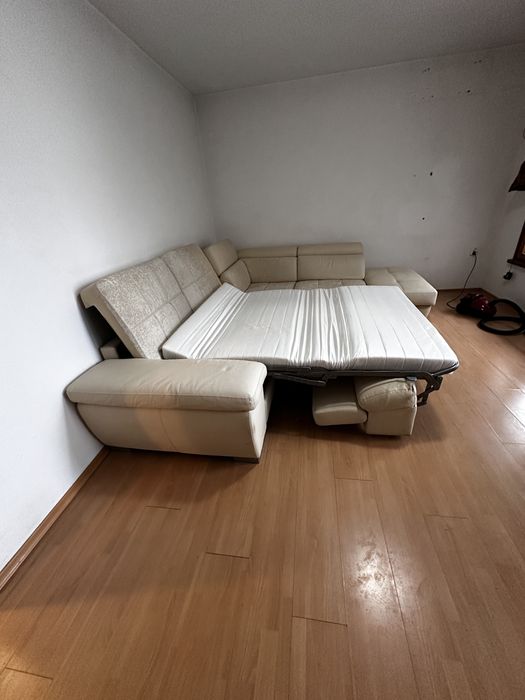 Кожен разтегателен диван за претапициране