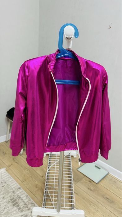 Продам костюм для девочек (юбка пачка)