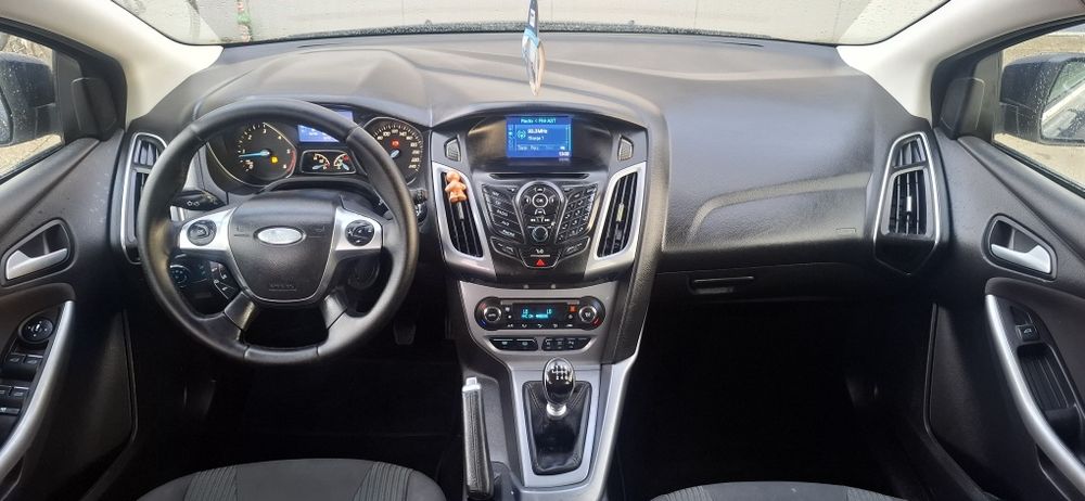 Ford Focus 2014 / titaniu climatronic