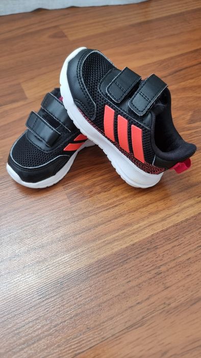Adidasi Adidas nr 21 + Bonus Sprandi