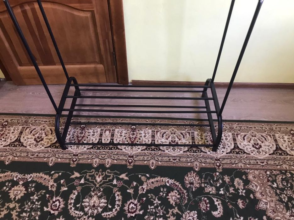 Вешалка напольная