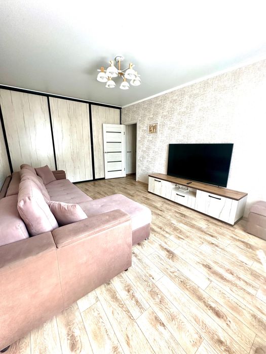 Двух комнатная квартира Кжби 18000