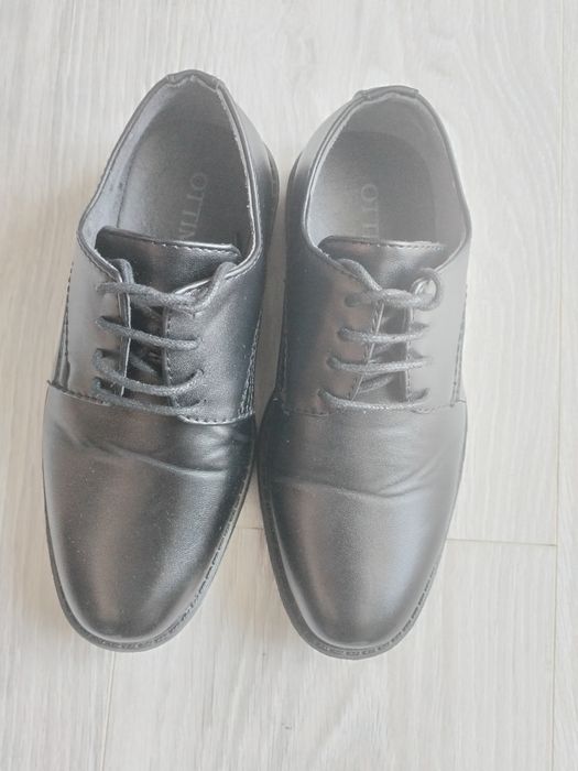 Pantofi dans, piele naturala, pt băieți