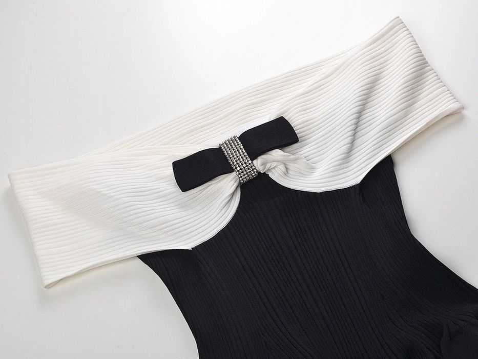 Коктейлна рокля Ava Black Bow Mini