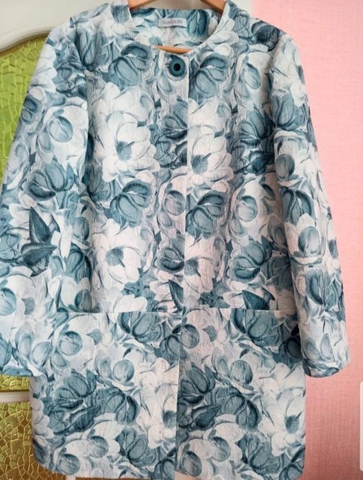 Женская одежда в ассортименте