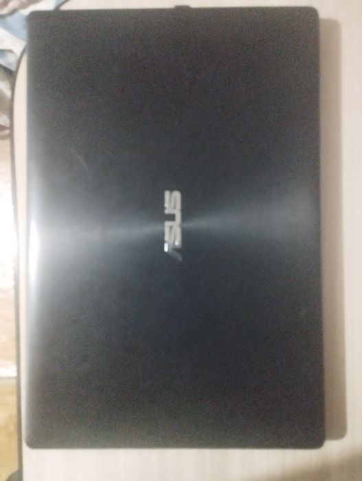 Продам ноутбук мамлютка