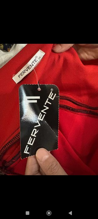 Продам новое платье вечернее