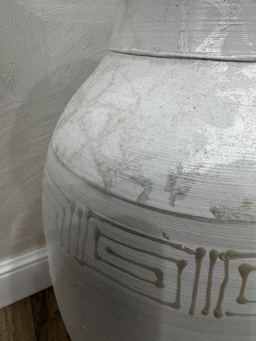 Напольная декоративная ваза