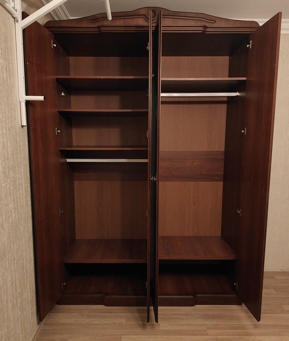 Шкаф и кровать фасад: МДФ