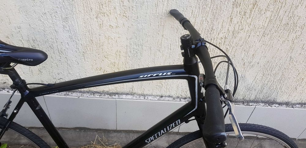 Specialized Sirrus, градски хибрид 1x9 (Deore/Cues), XL