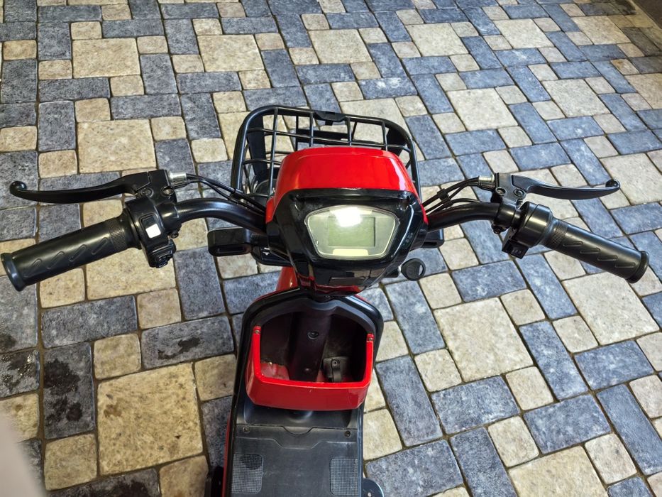 Скутер есть торг!