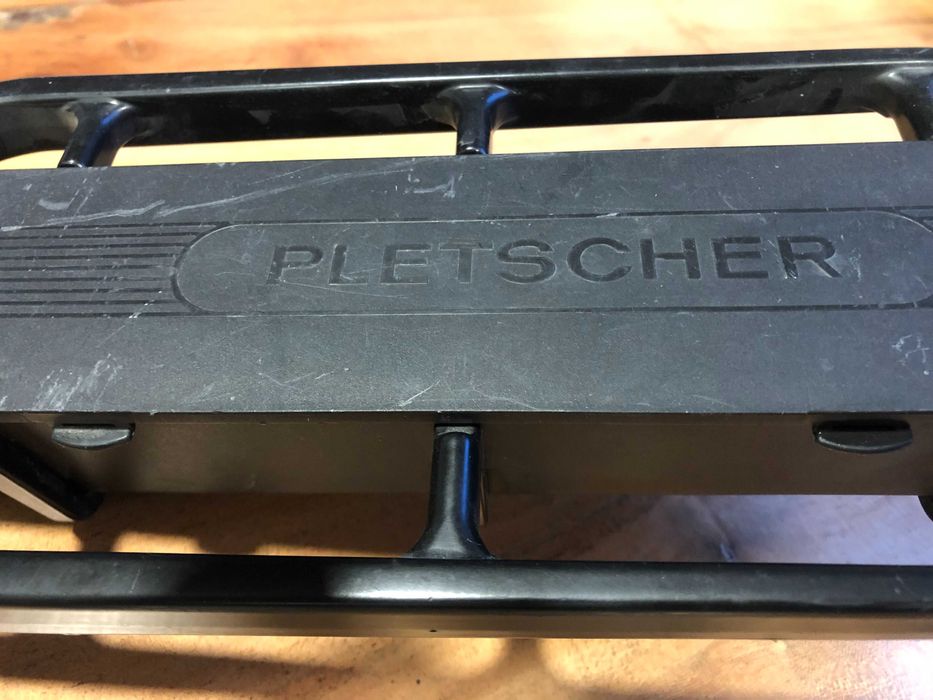 Алуминиев багажник за велосипед