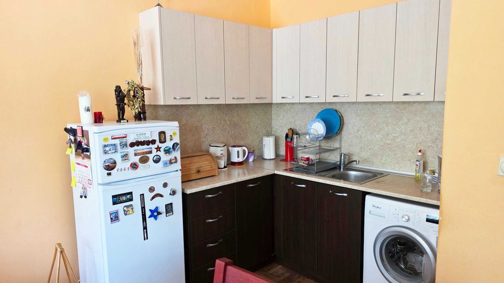Продава се Тристаен апартамент в Свети Влас - 100 кв.м за 1380 €/кв.м - Снимка #2