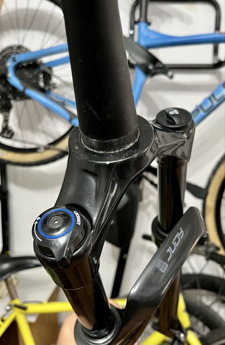 Вилка RockShox Judy Silver TK Solo Air
