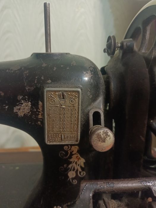 Продам швейную машинку Зингер, раритет производство 1890г
