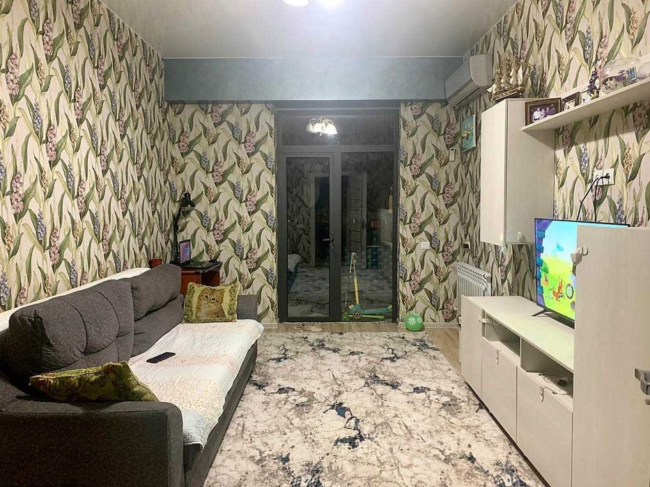 Продаётся в новостройке 2х в 3х комн 65 м2 (Алмазарский район, Чимбай)