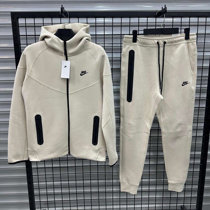 Мъжки Екипи Nike