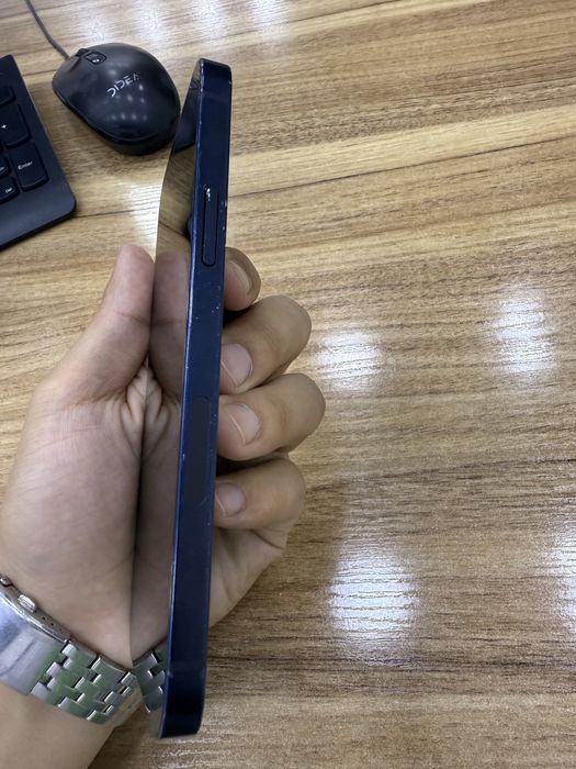 iPhone 12 sotiladi