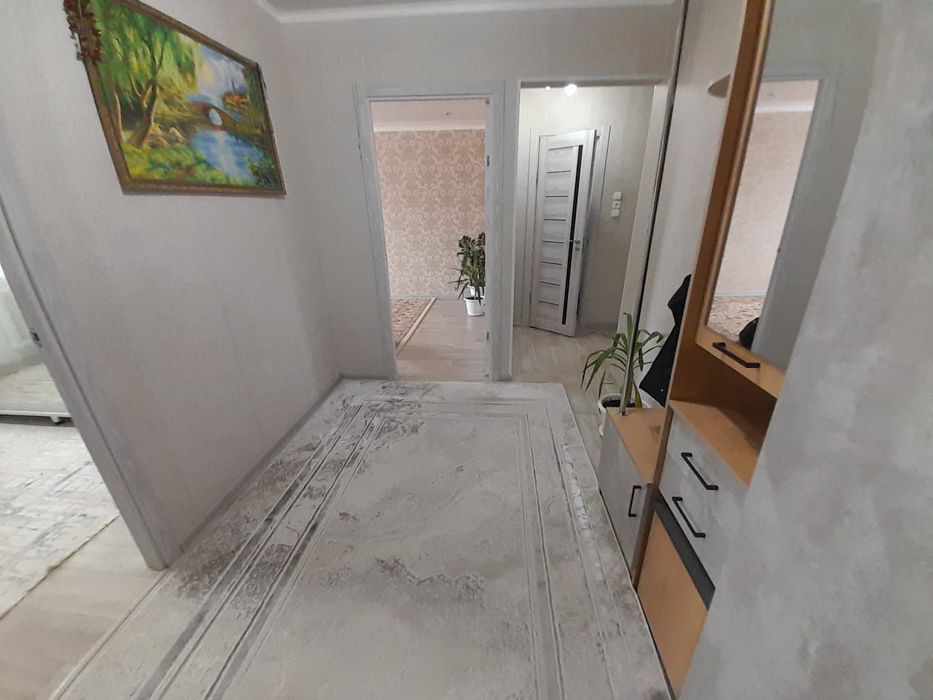 Срочно продам 3 комн.кв.в 4 мкр