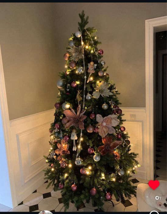 Продам новогоднюю елку 2м