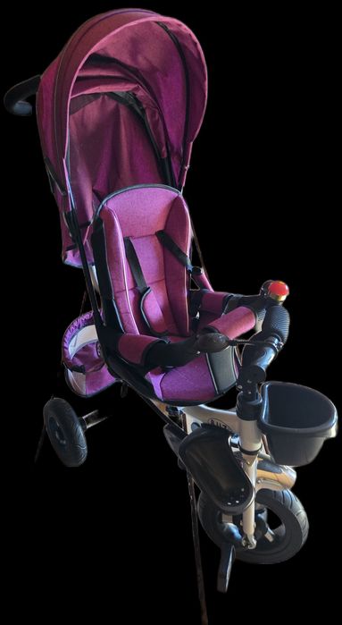 Cărucior copii cu pedale Nefolosit