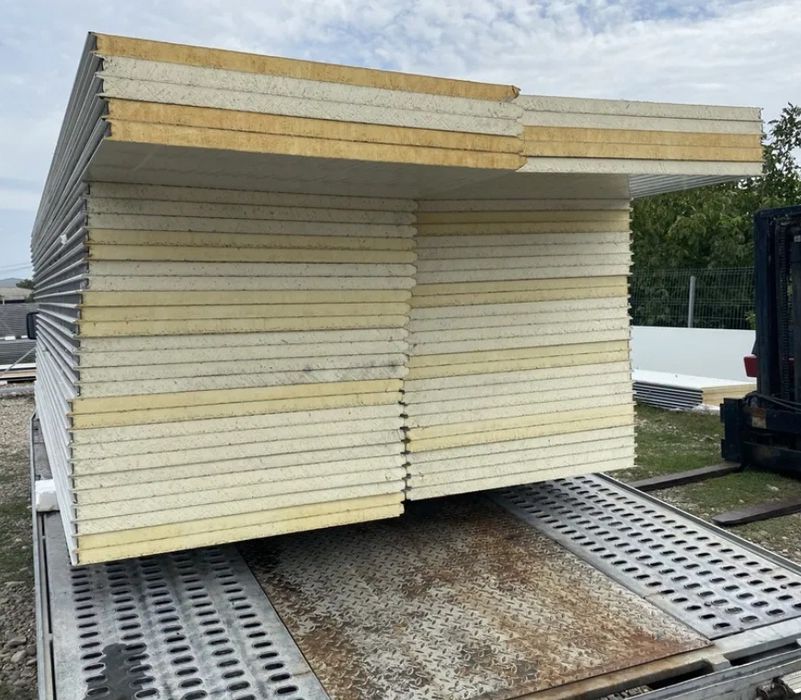 Vând panouri Sandwich din stoc