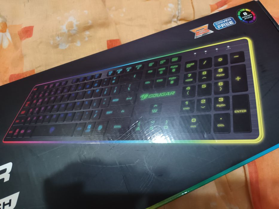 Tastatură  gaming