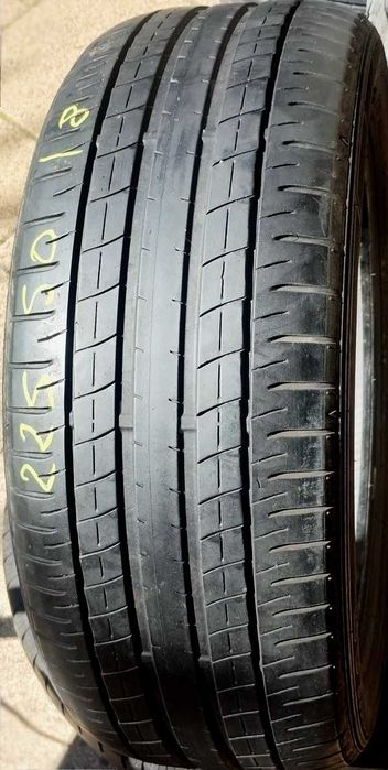 O anvelopa de vara 225 50 18 Dunlop