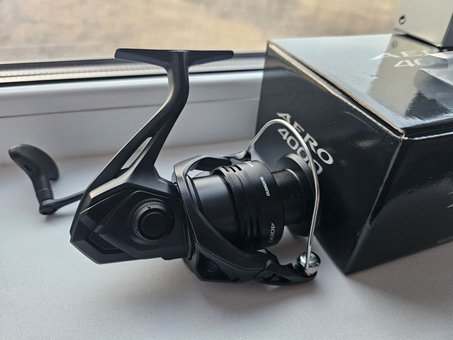 Mulineta feeder Shimano Aero 4000