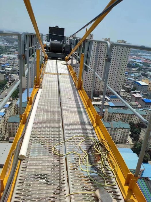 Продам  башенный кран QTZ 125 .XCMG