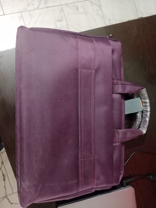 Lenovo i3 1235u ideal holatda