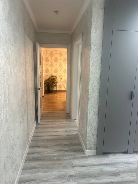 Продам 3 комнатную квартиру