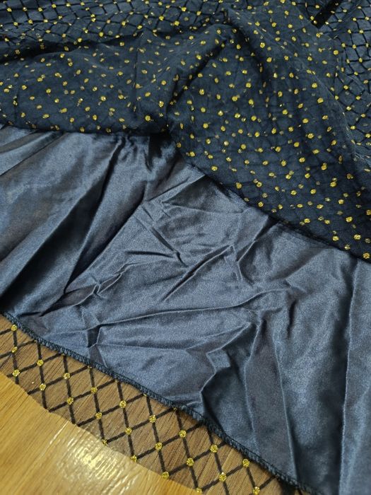 Вечернее женское платье