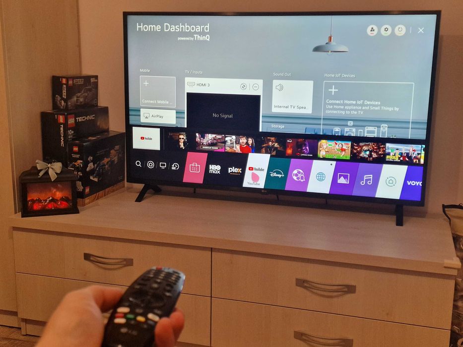 Smart TV LG 55UN73003LA 4K Ultra HD 139 cm Magic Remote - Impecabil